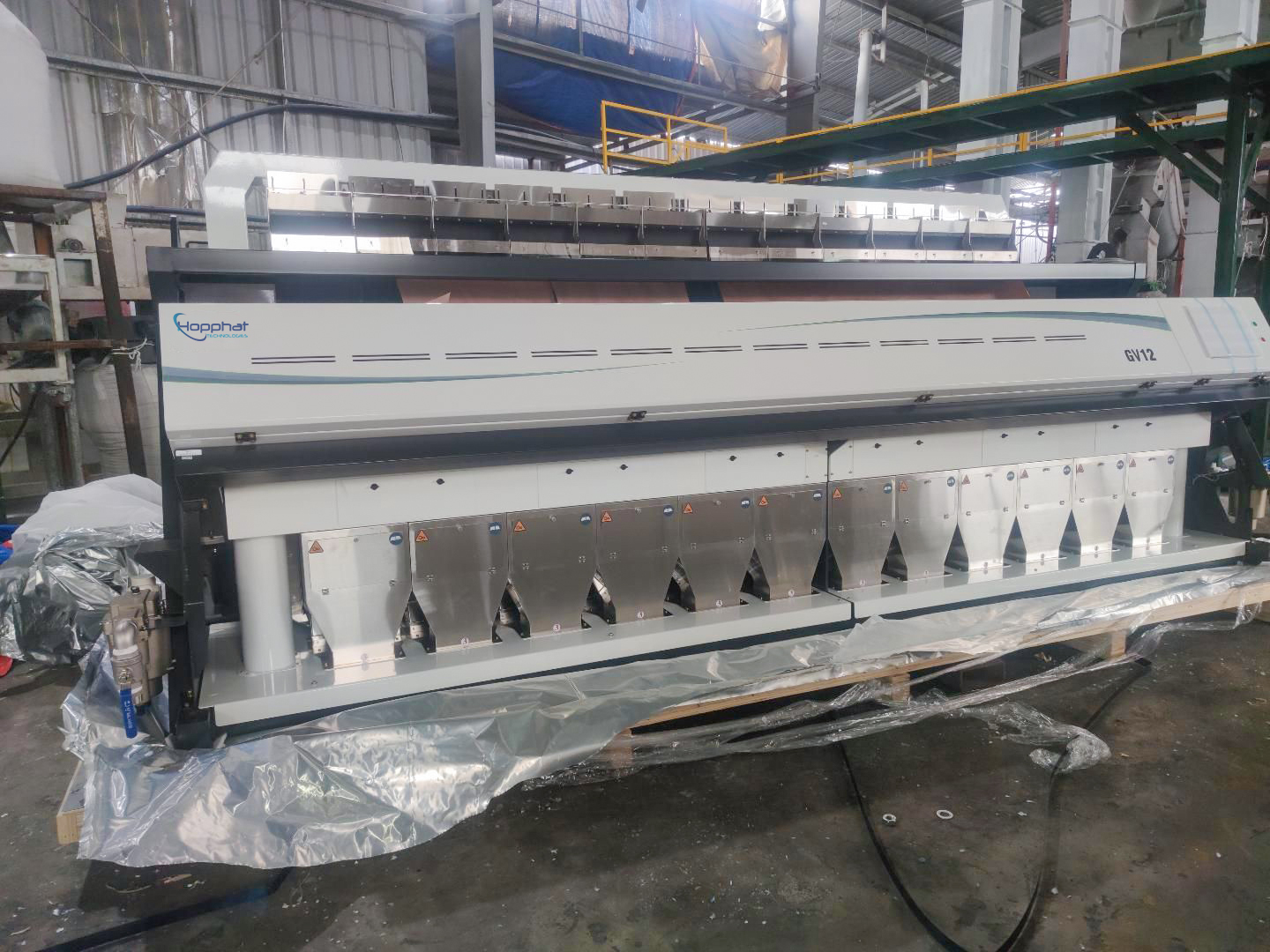Dự án Máy tách màu nhựa GV12