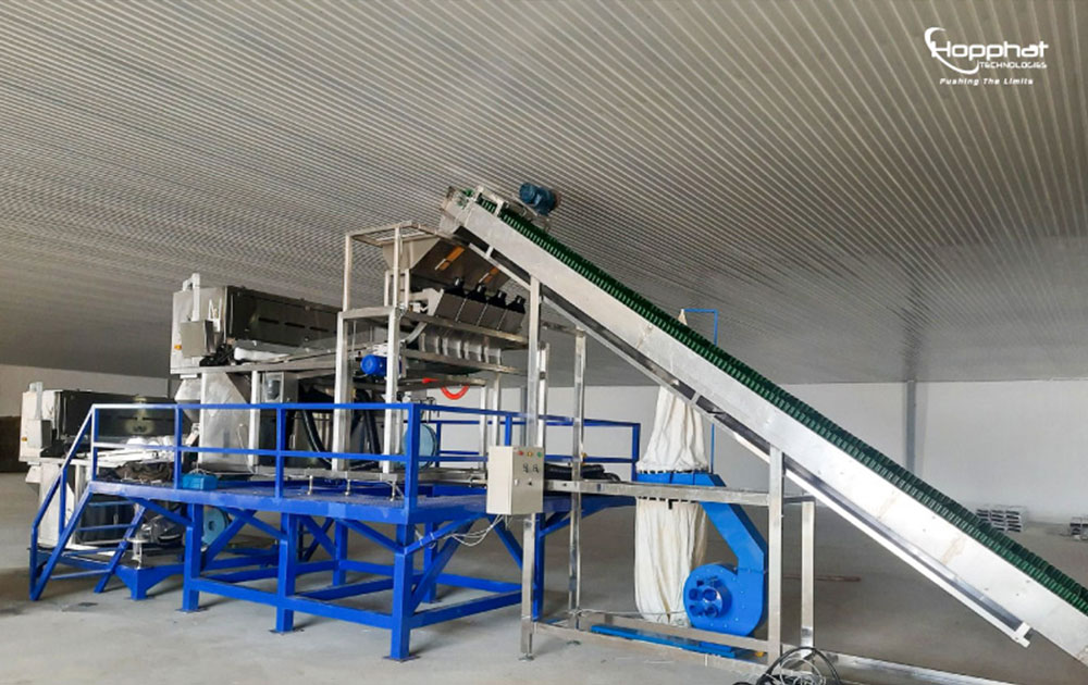 Hợp Phát Sort thường xuyên cử kỹ sư xuống nhà máy để kiểm tra định kỳ
