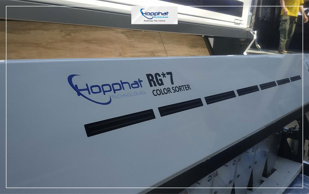 Dự án lắp đặt máy tách màu gạo RG*7 của Hợp Phát