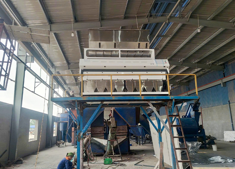 Dự án lắp đặt máy tách màu nhựa GI*8